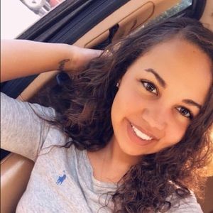 Meet your Posher, Jasmine